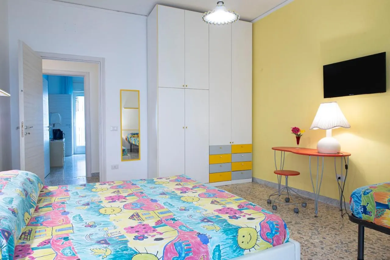 דירה נאפולי Vomero Cilea House With Balcony איטליה